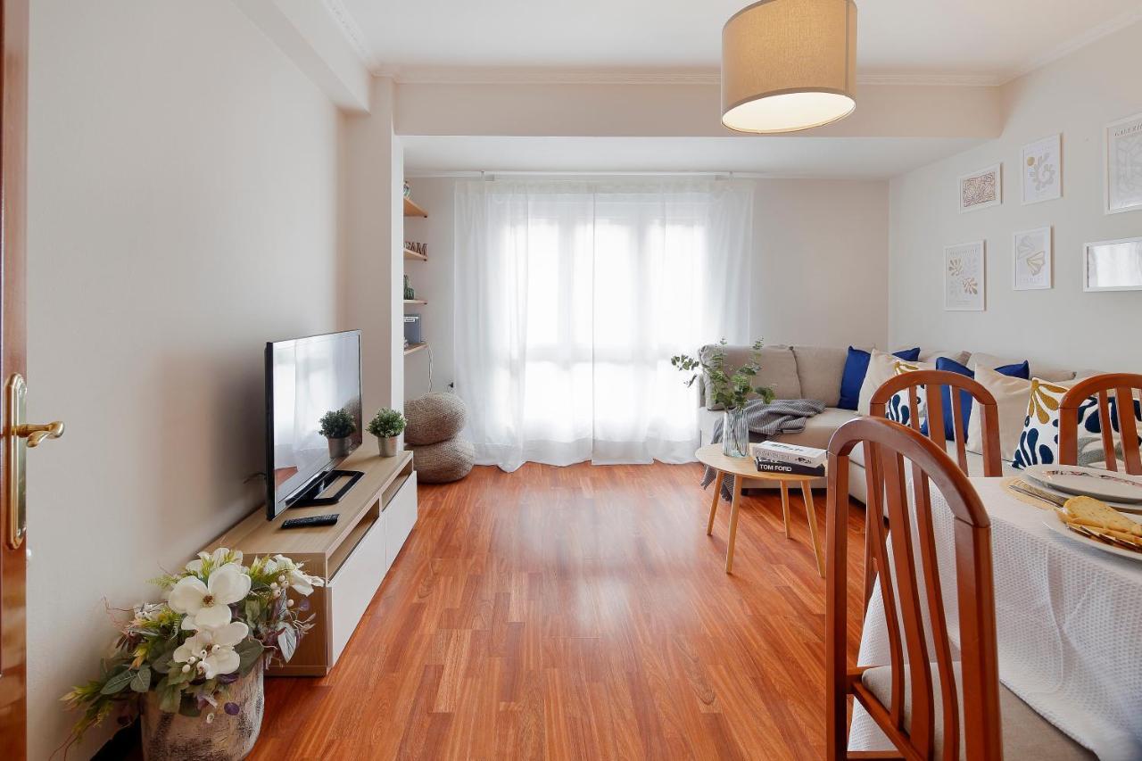 115A - Amplia Vivienda En Playa San Lorenzo ヒホン エクステリア 写真