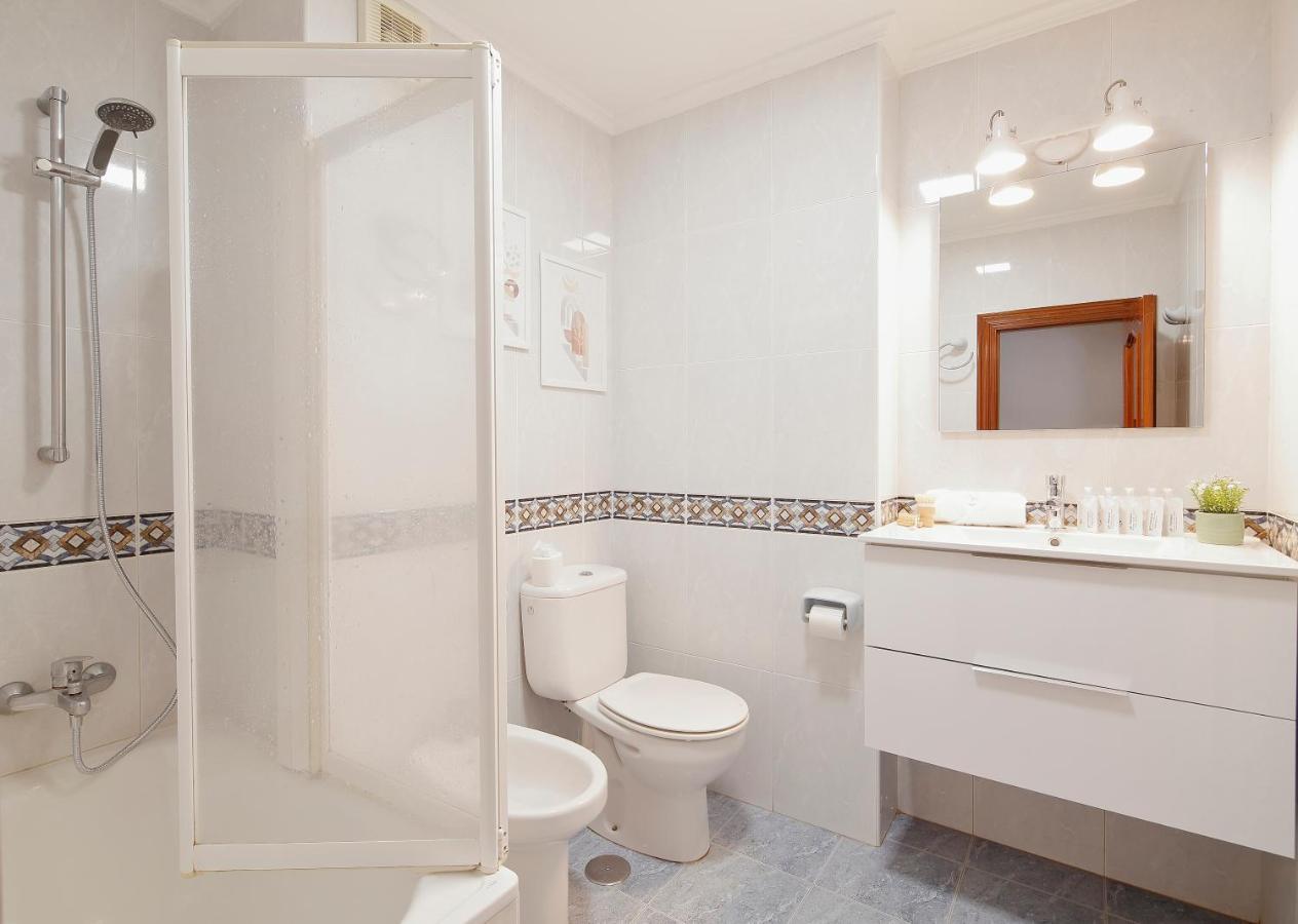 115A - Amplia Vivienda En Playa San Lorenzo ヒホン エクステリア 写真