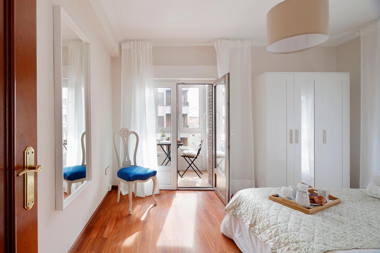 115A - Amplia Vivienda En Playa San Lorenzo ヒホン エクステリア 写真