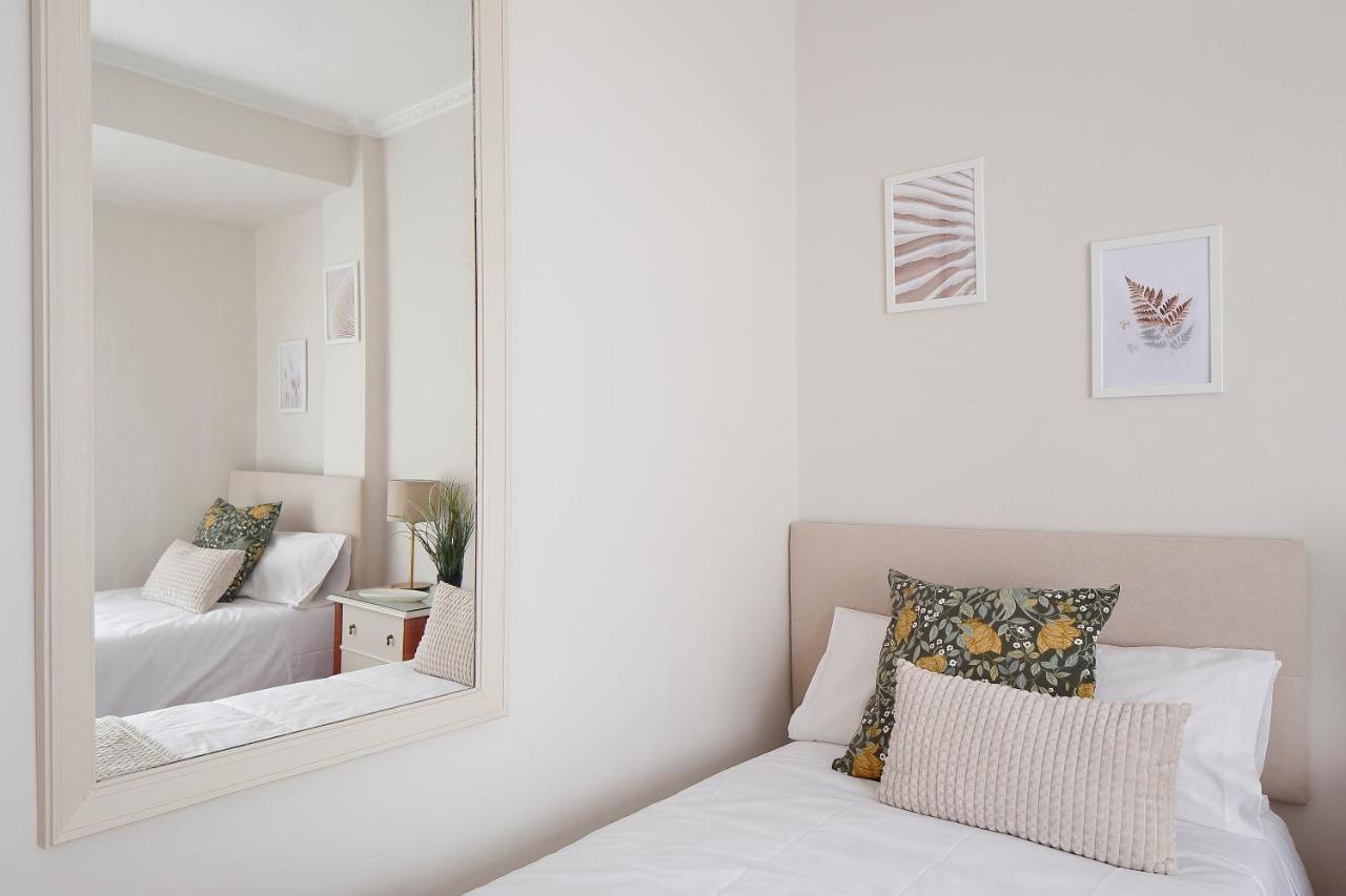 115A - Amplia Vivienda En Playa San Lorenzo ヒホン エクステリア 写真